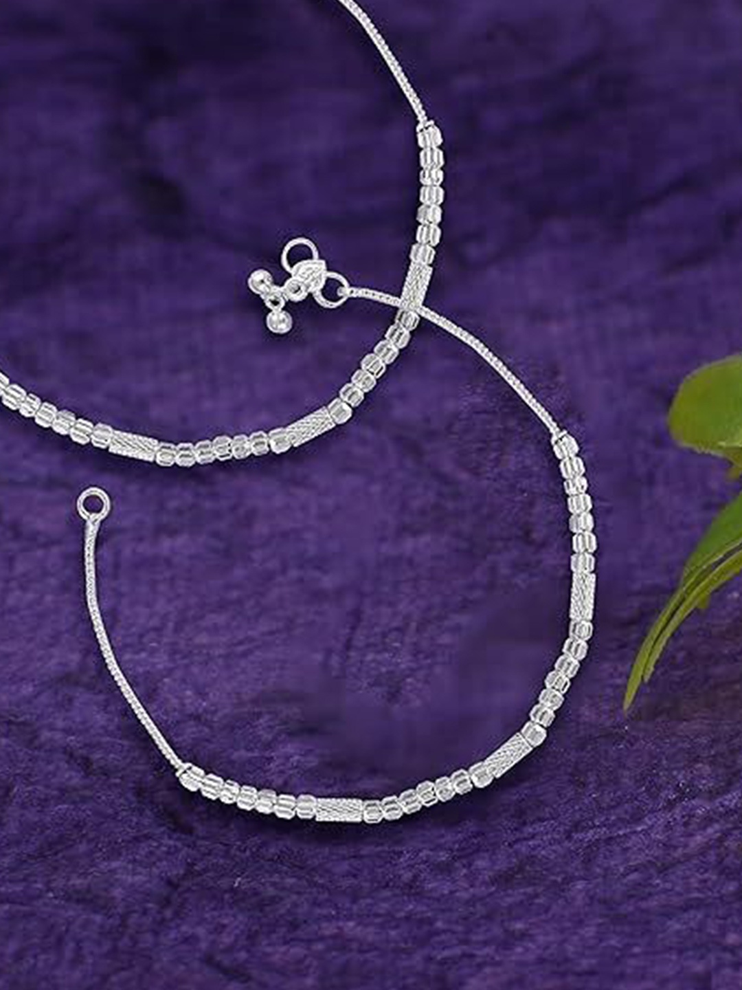 

Lila Silver-Plated Anklet