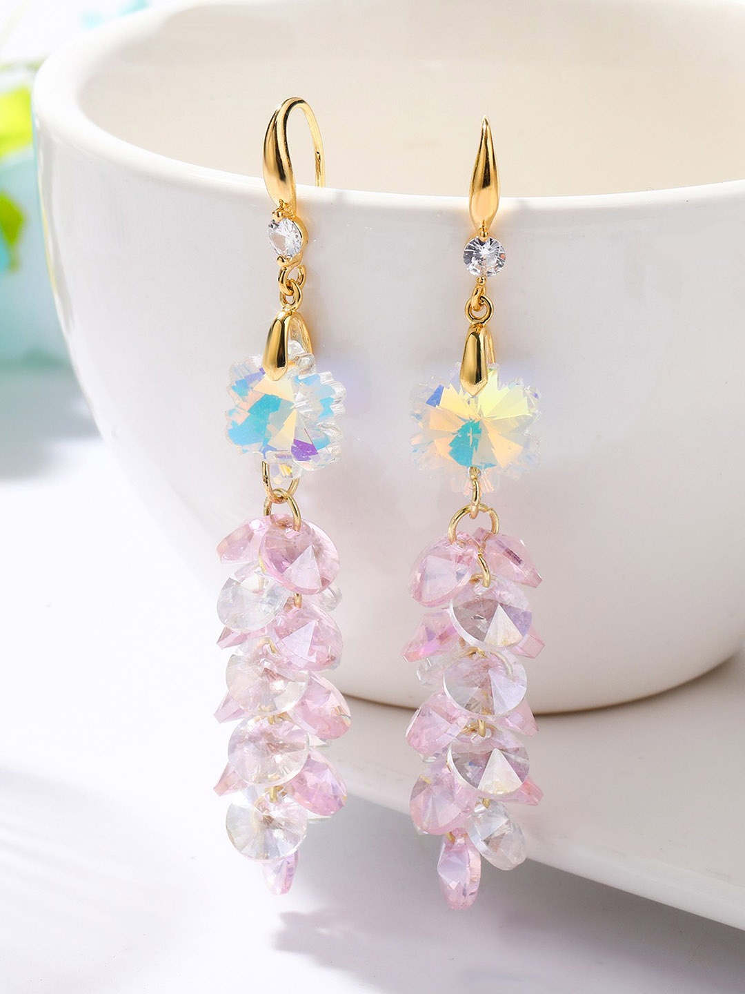 

StyleCast x Revolte Floral Drop Earrings, Pink
