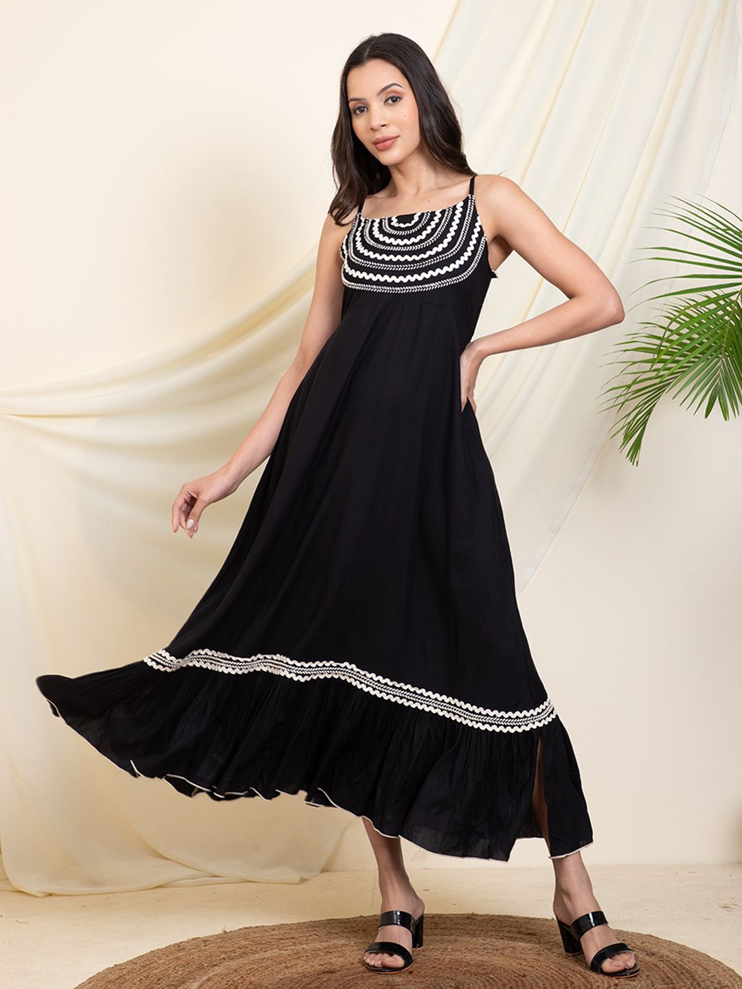 

DEEBACO Fit & Flare Maxi Dress, Black