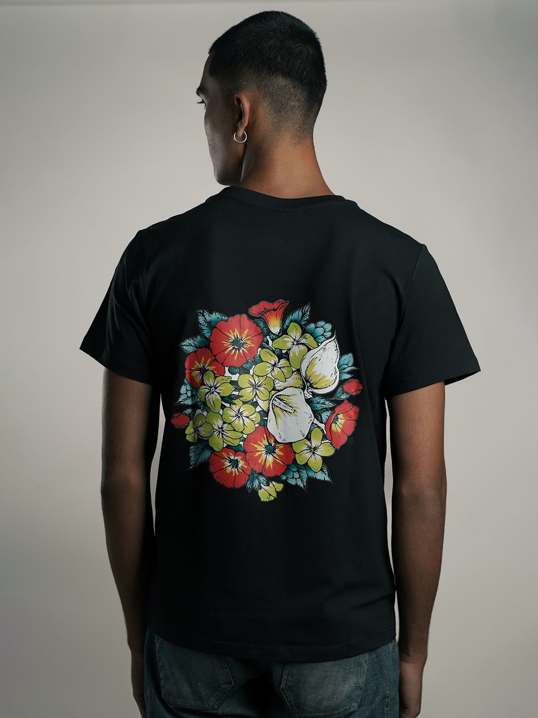 

EKSDEE Men Floral Applique T-shirt, Black