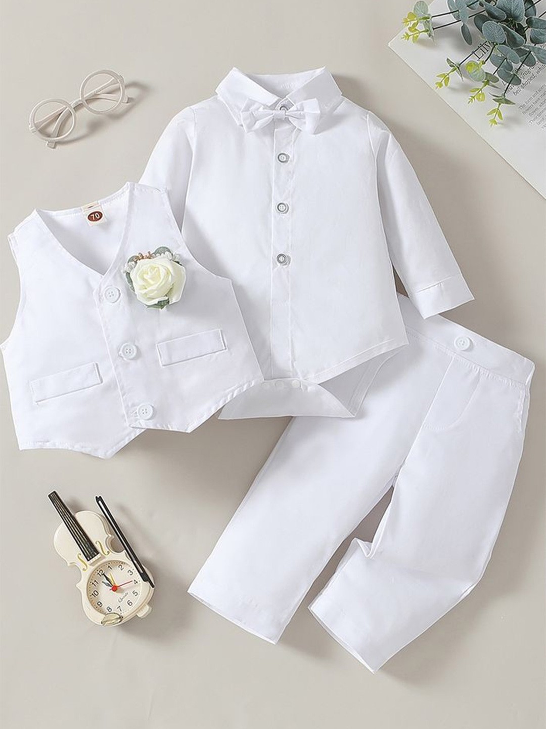 

LULU & SKY Girls T-shirt and Shirt with Pyjamas, White