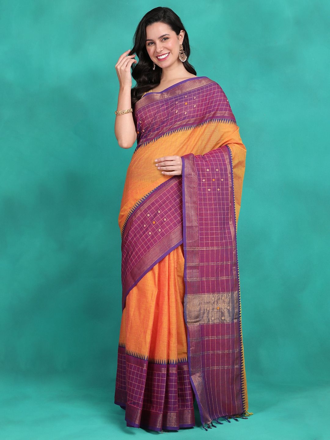 

Sangria Woven Design Tasseled Saree With Blouse, Orange