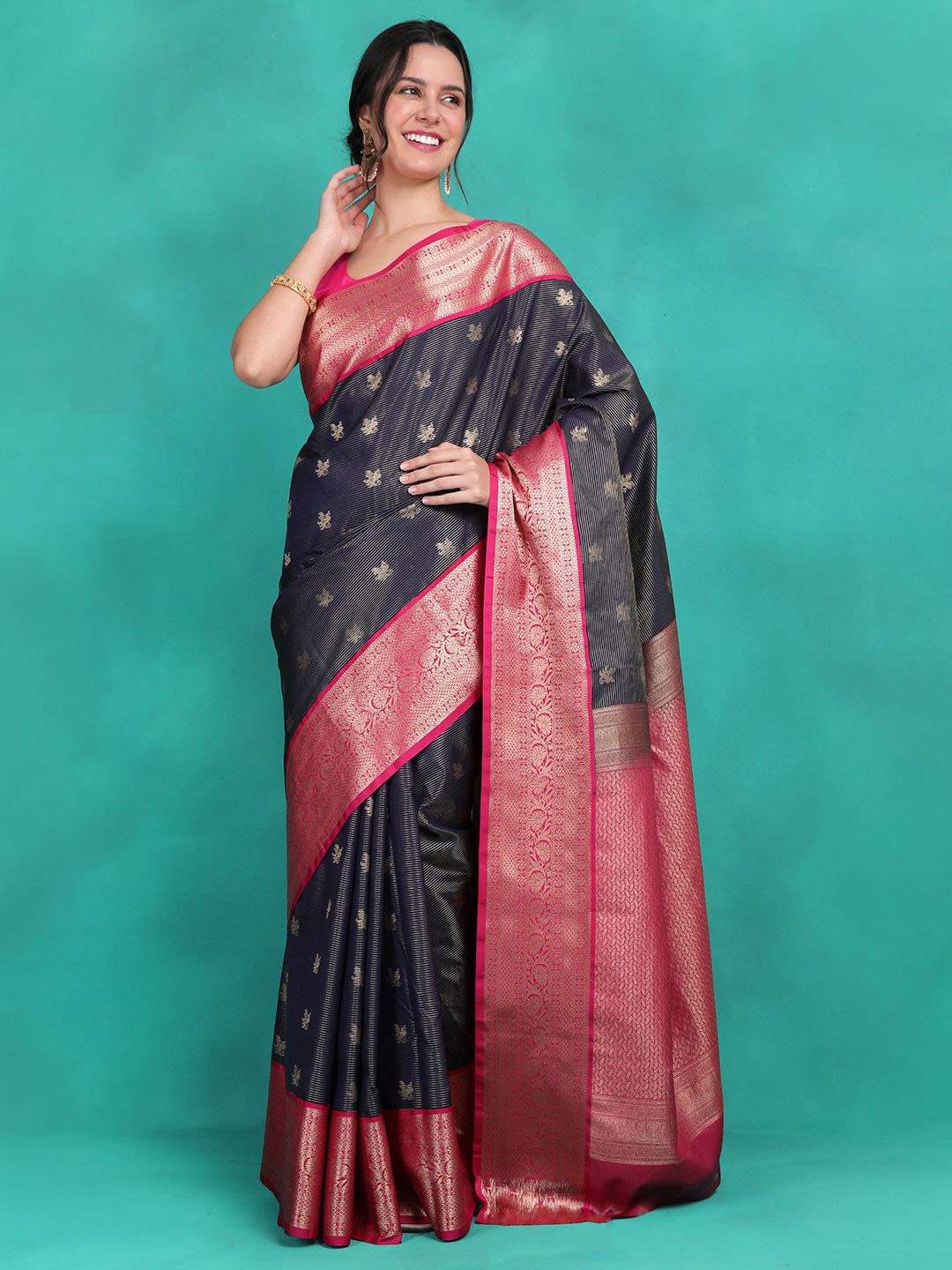 

Sangria Woven Design Saree With Blouse, Navy blue