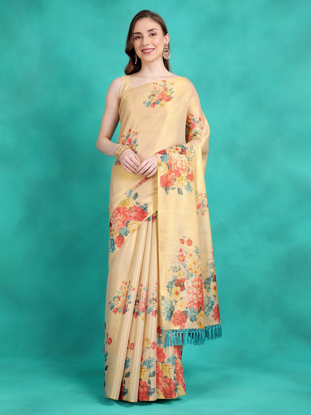 

Sangria Floral Printed Kasavu Saree With Blouse, Cream