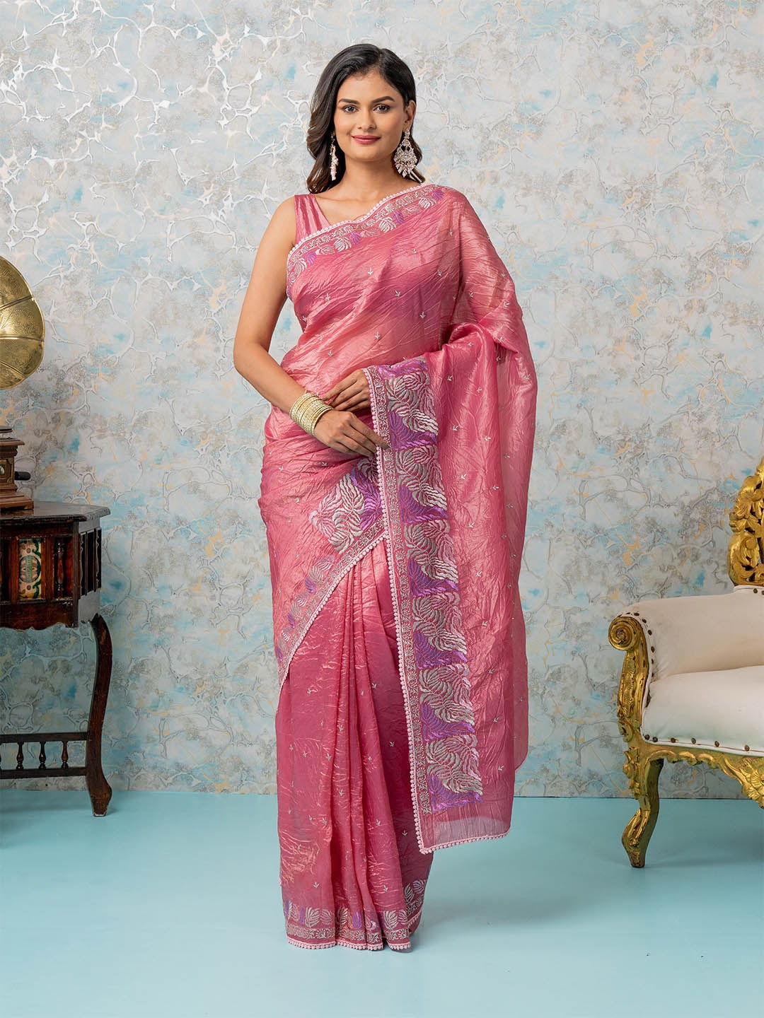 

MIMOSA Floral Embroidered Silk Blend Banarasi Saree With Blouse Piece, Pink