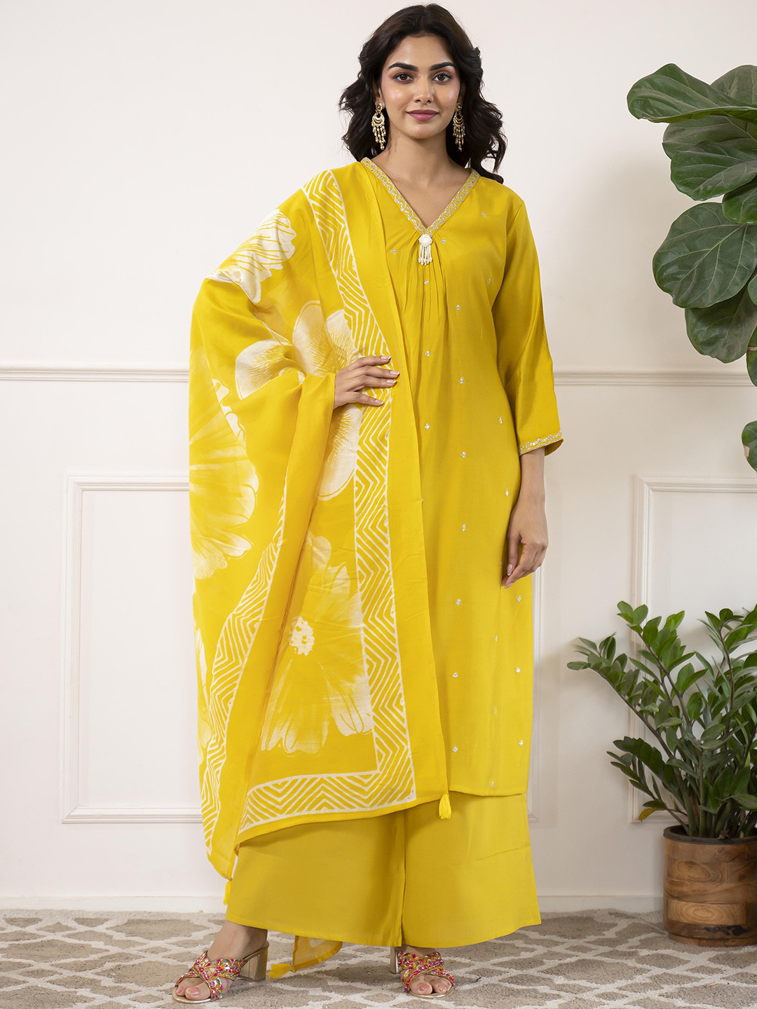 

Anouk Women Pleated Kurta with Palazzos & With Dupatta, Yellow