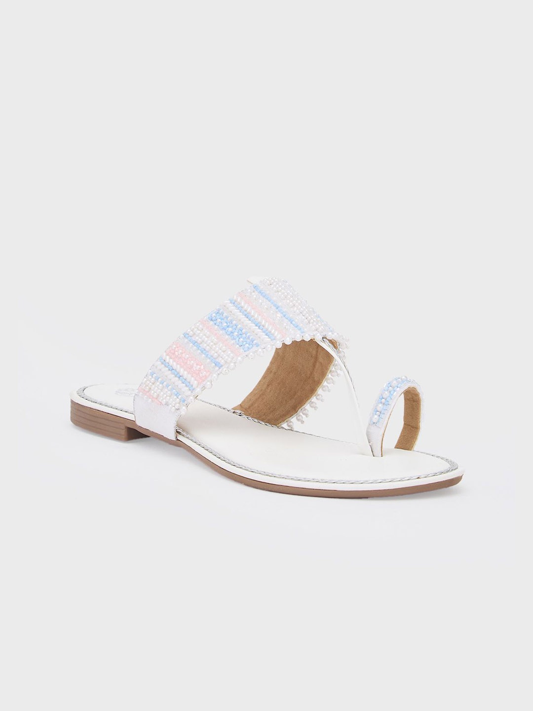 

Sole To Soul Women One Toe Flats with Tassels, White