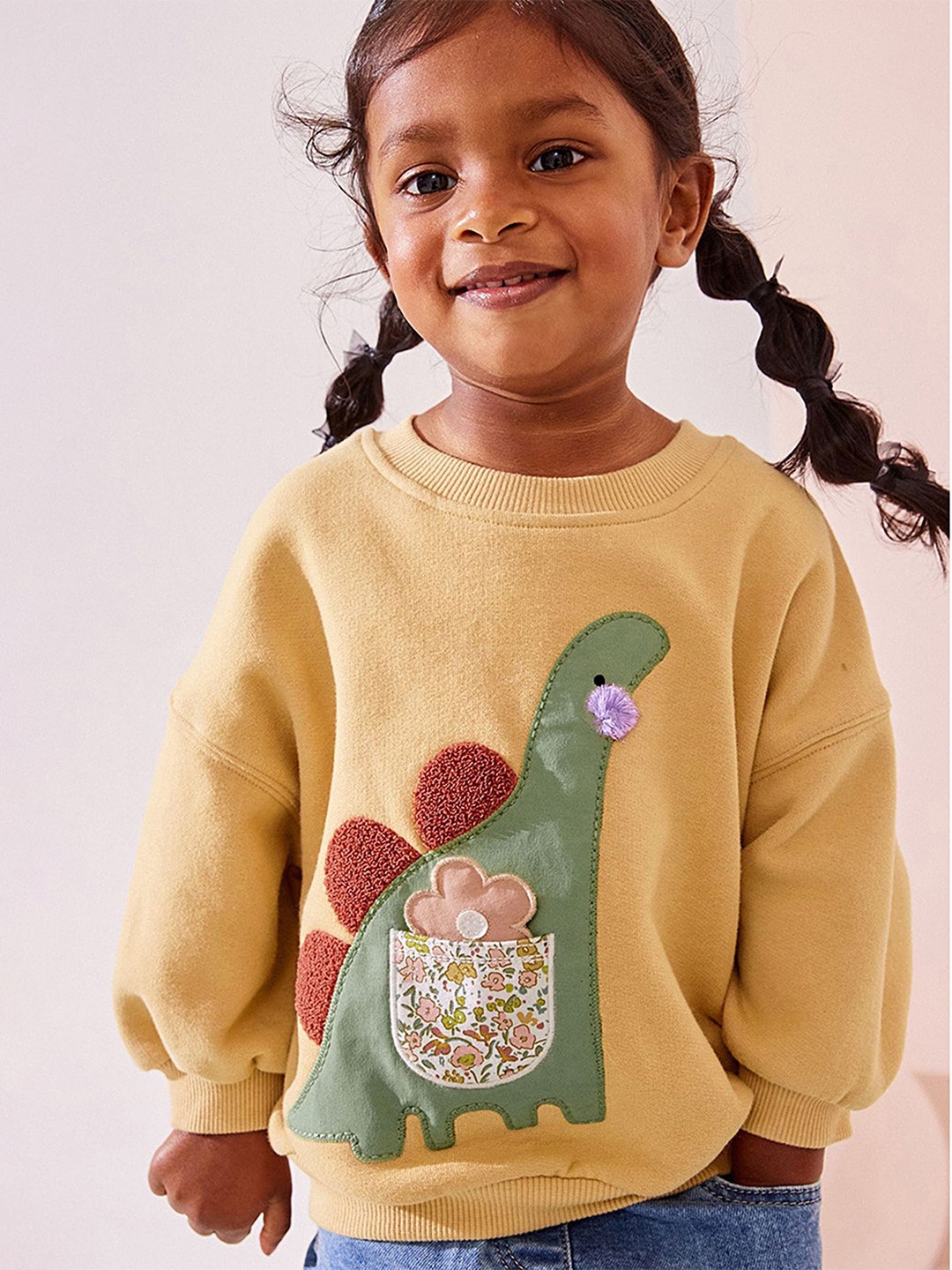 

LULU & SKY Girls Sweatshirt, Yellow