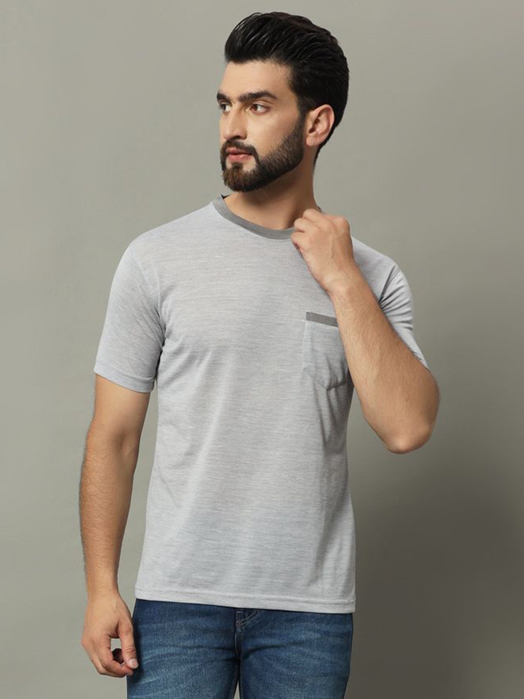

GET GOLF Men Solid Round Neck Cotton T-shirt, Grey