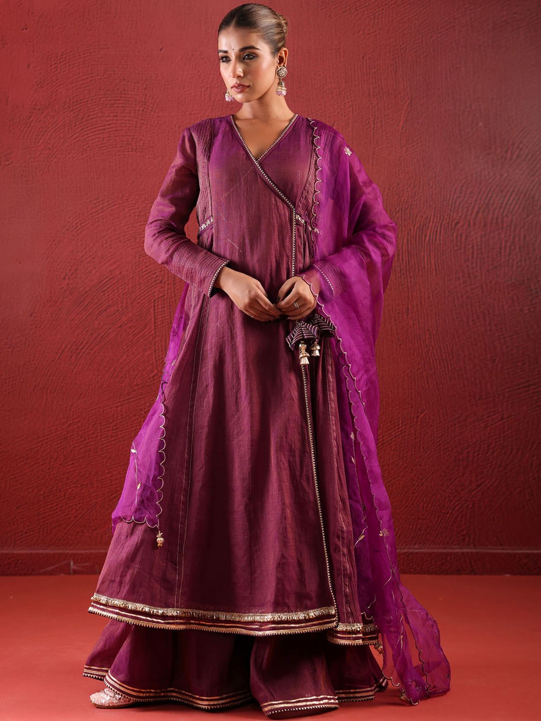 

JAIPURIBANNO Women Printed Angrakha Kurta with Sharara & With Dupatta, Purple