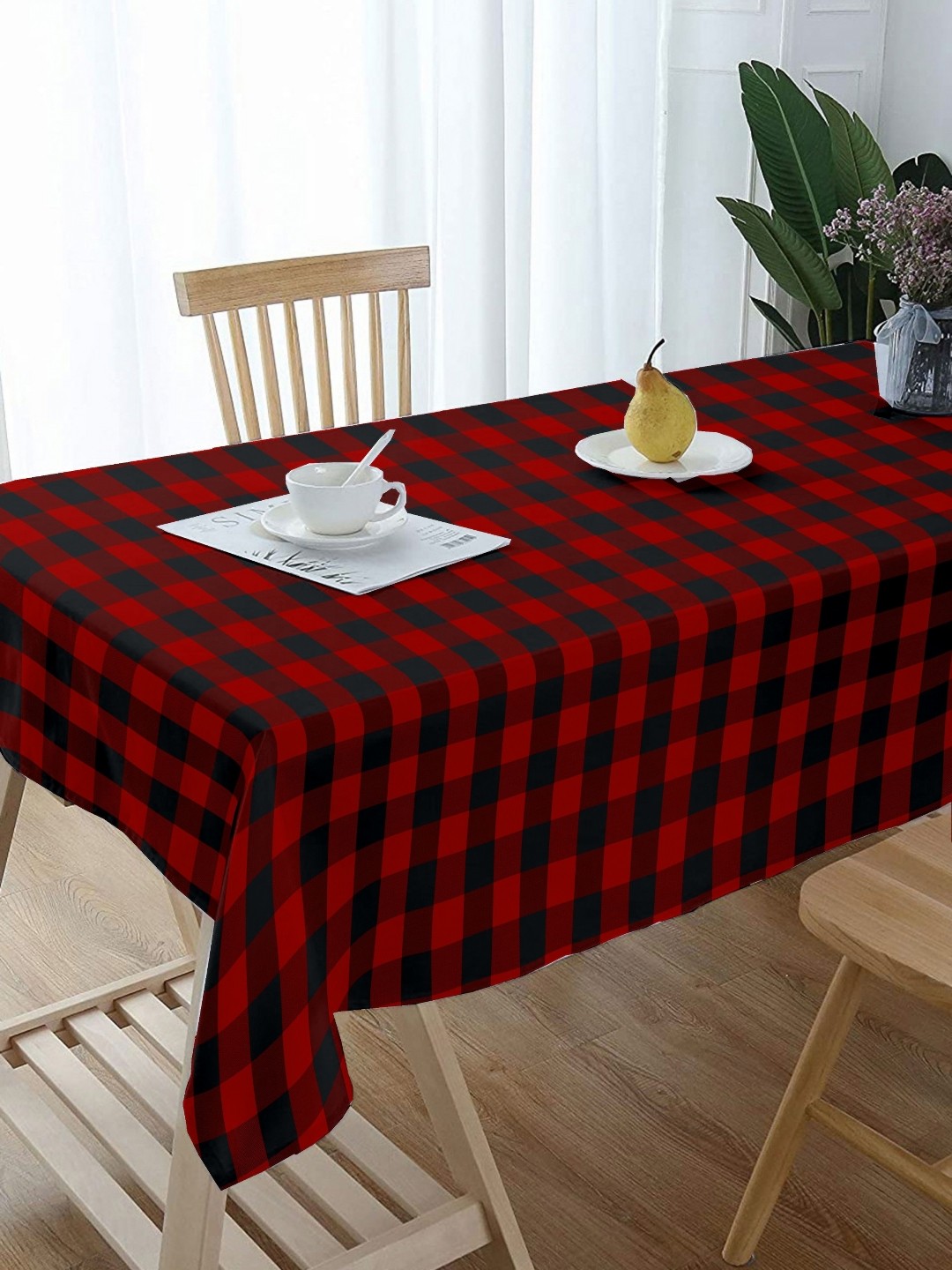

Lushomes Red & Black Checked Printed Cotton 4-Seater Table Cover