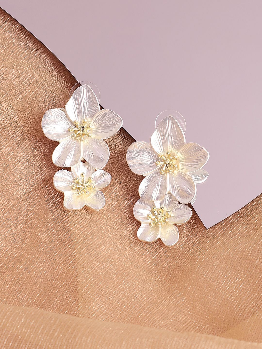 

glitchez Contemporary Drop Earrings, White