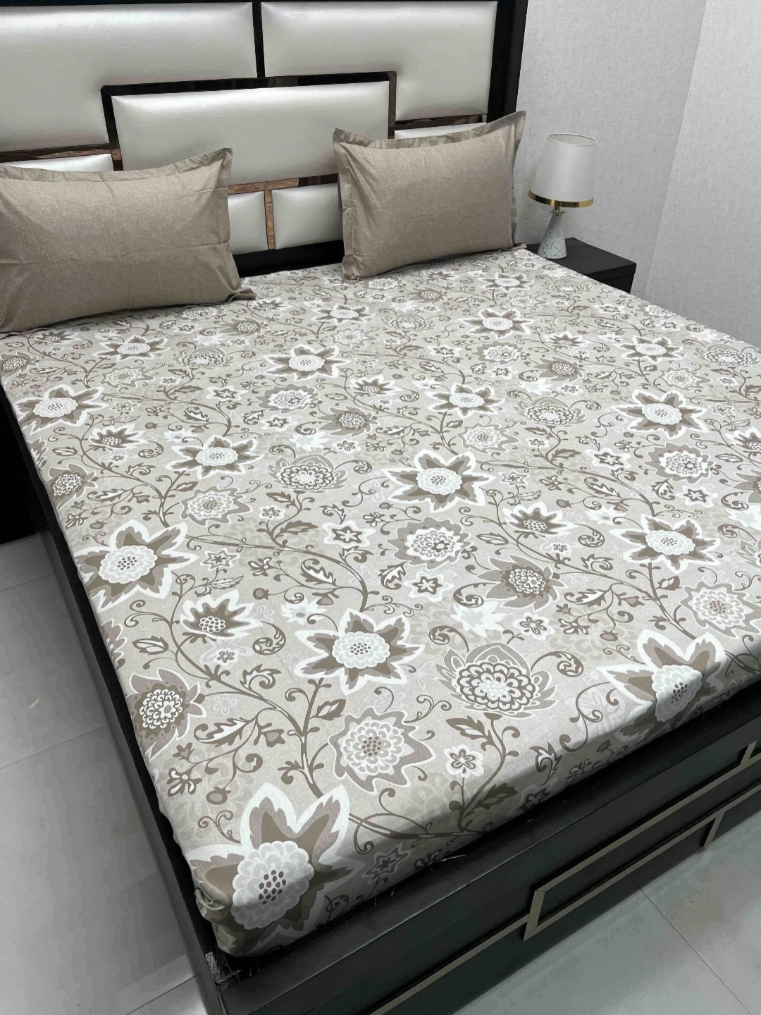 

Pure Decor Cotton King Size Double Bed Bedsheet With 2 Pillow Covers 2.74m X 2.74m, Brown