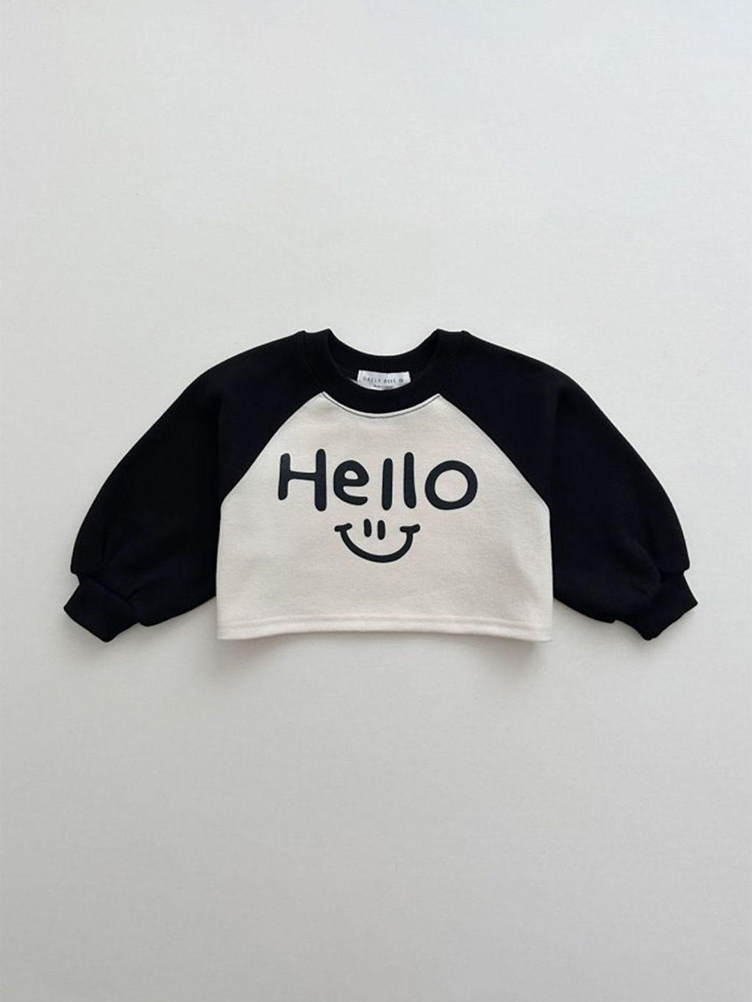 

LULU & SKY Unisex Kids Printed Sweatshirt, Black