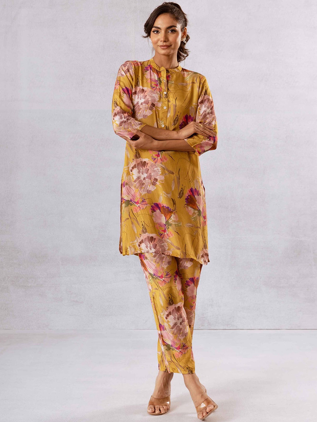 

HUKUM Mandarin Collar Printed Tunic & Trousers Co-Ords, Yellow