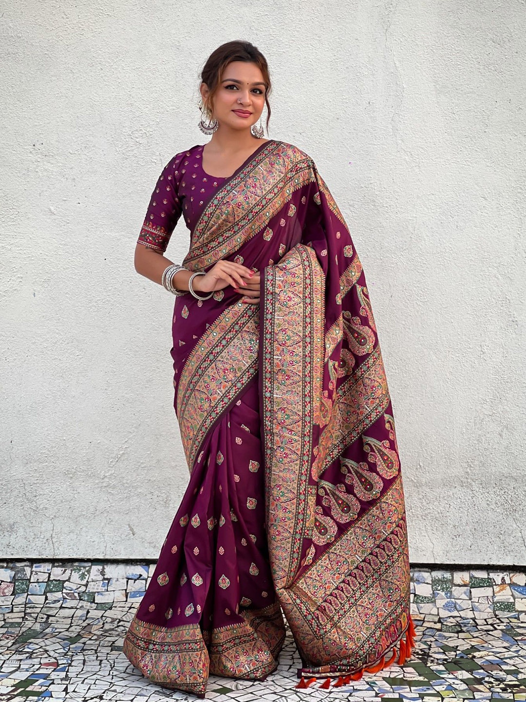 

LeeliPeeri Designer Ethnic Motifs Zari Silk Blend Paithani Saree, Purple