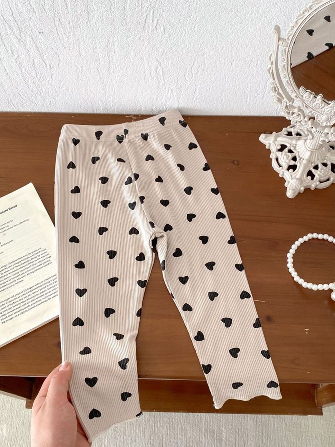 

LULU & SKY Infant Girls Printed Ankle Length Leggings, Khaki