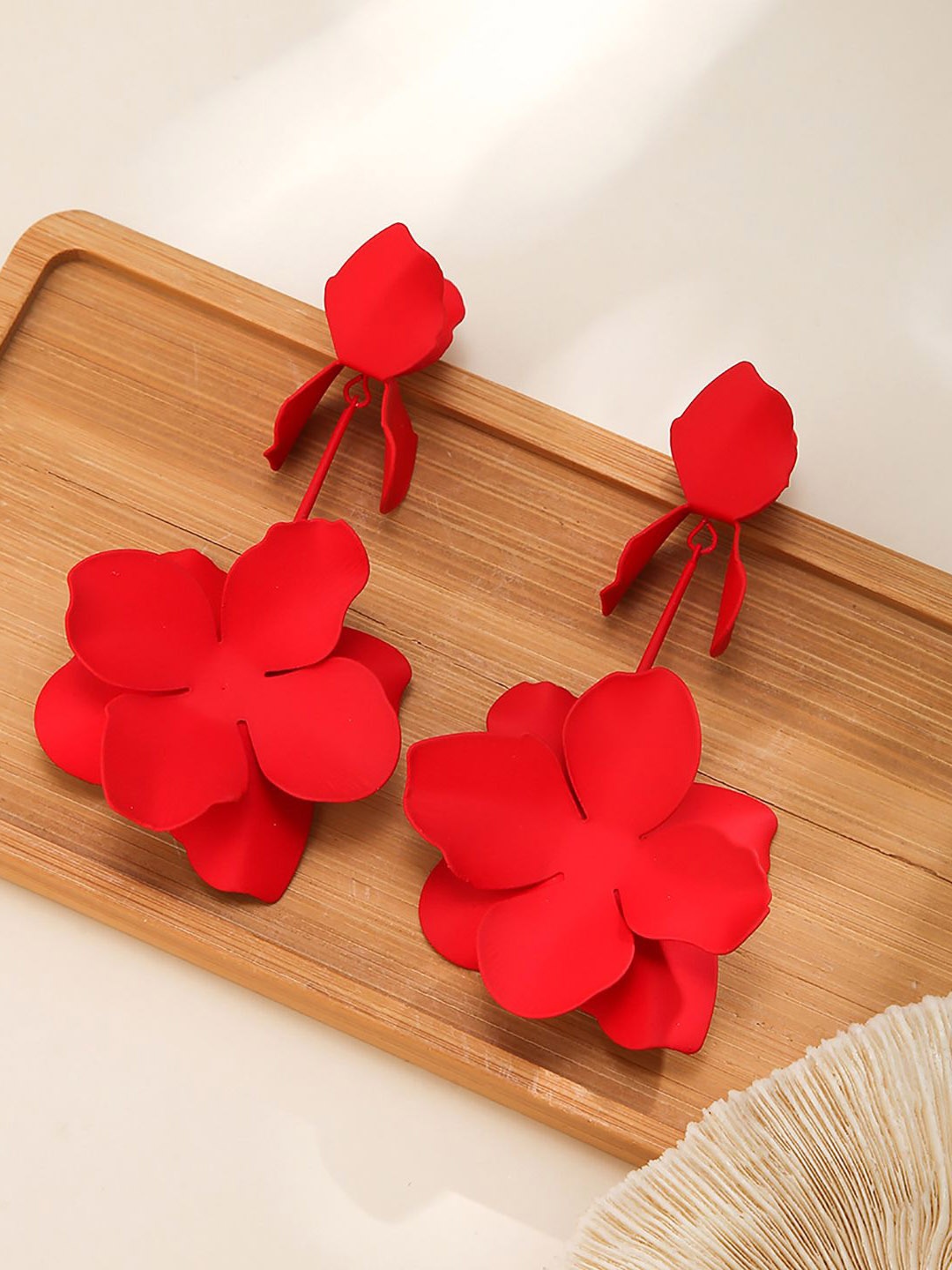 

StyleCast x Revolte Floral Drop Earrings, Red