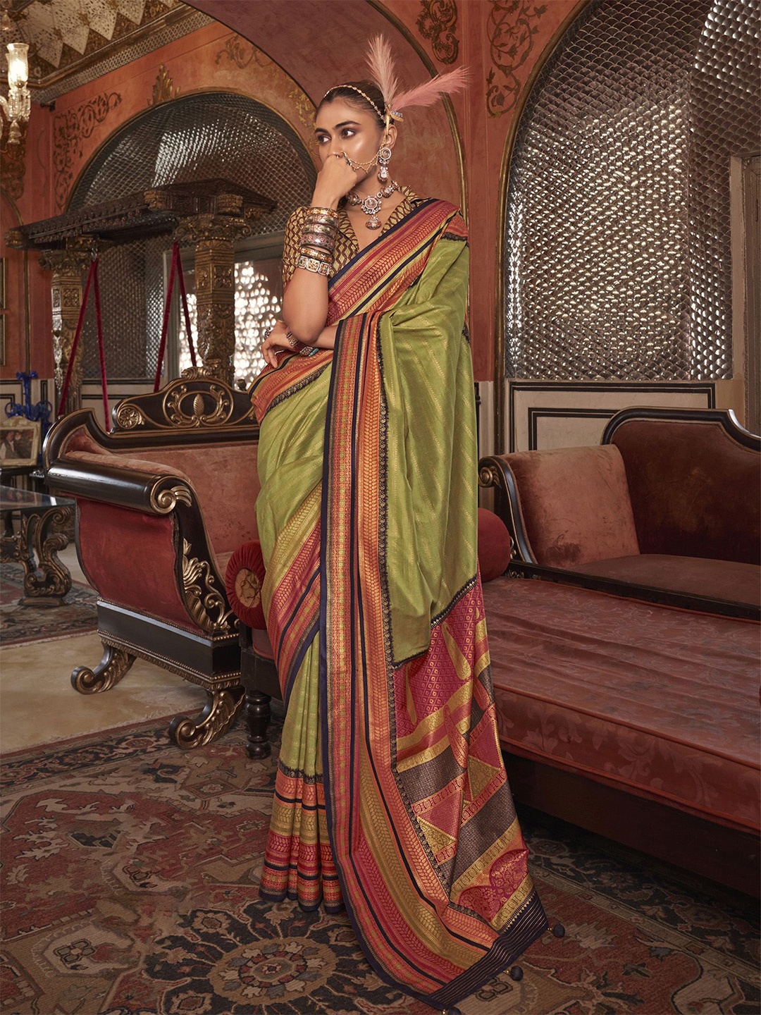 

elora Woven Design Pure Silk Kanjeevaram Saree, Lime green