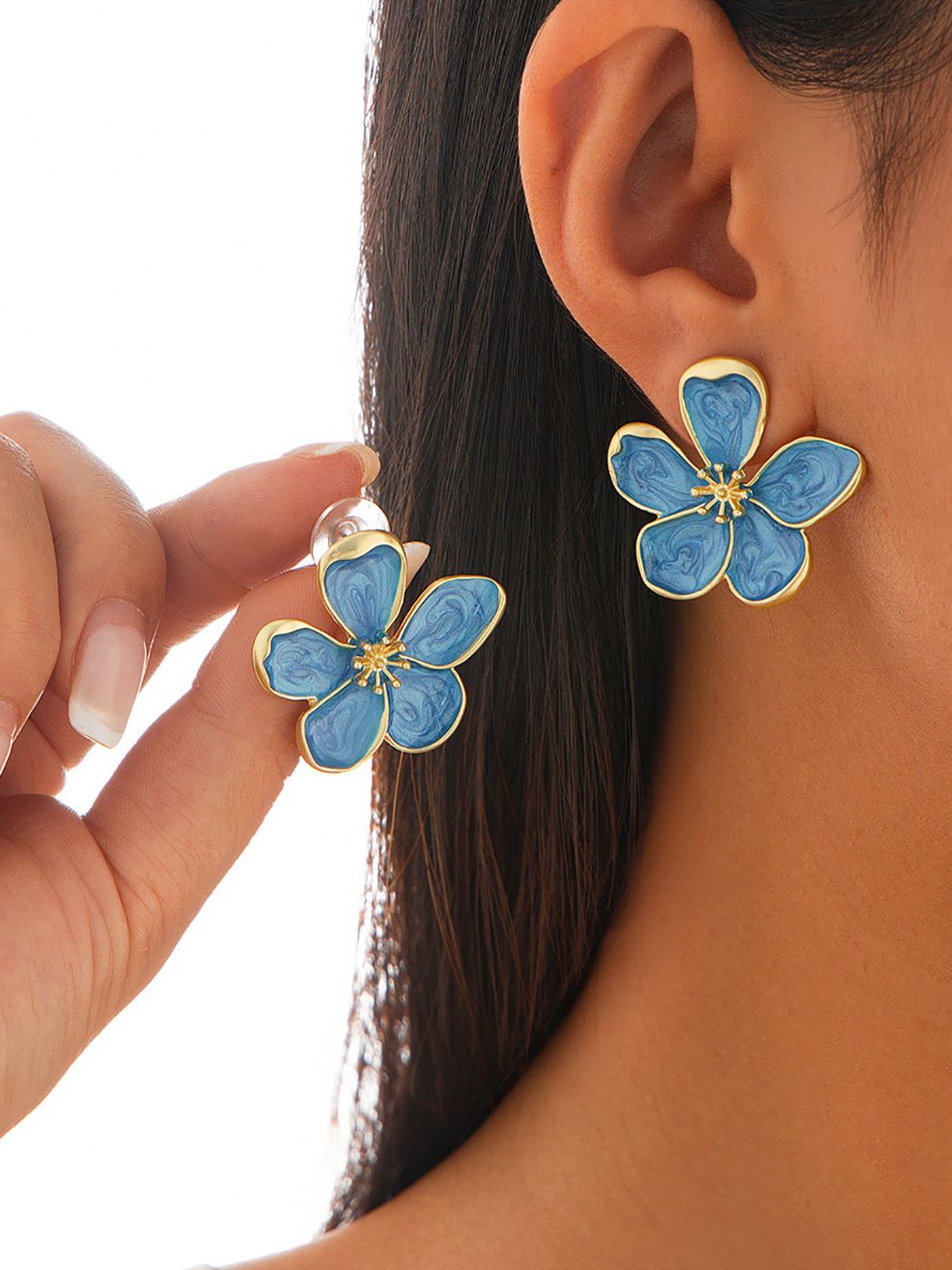 

StyleCast x Revolte Floral Studs Earrings, Blue