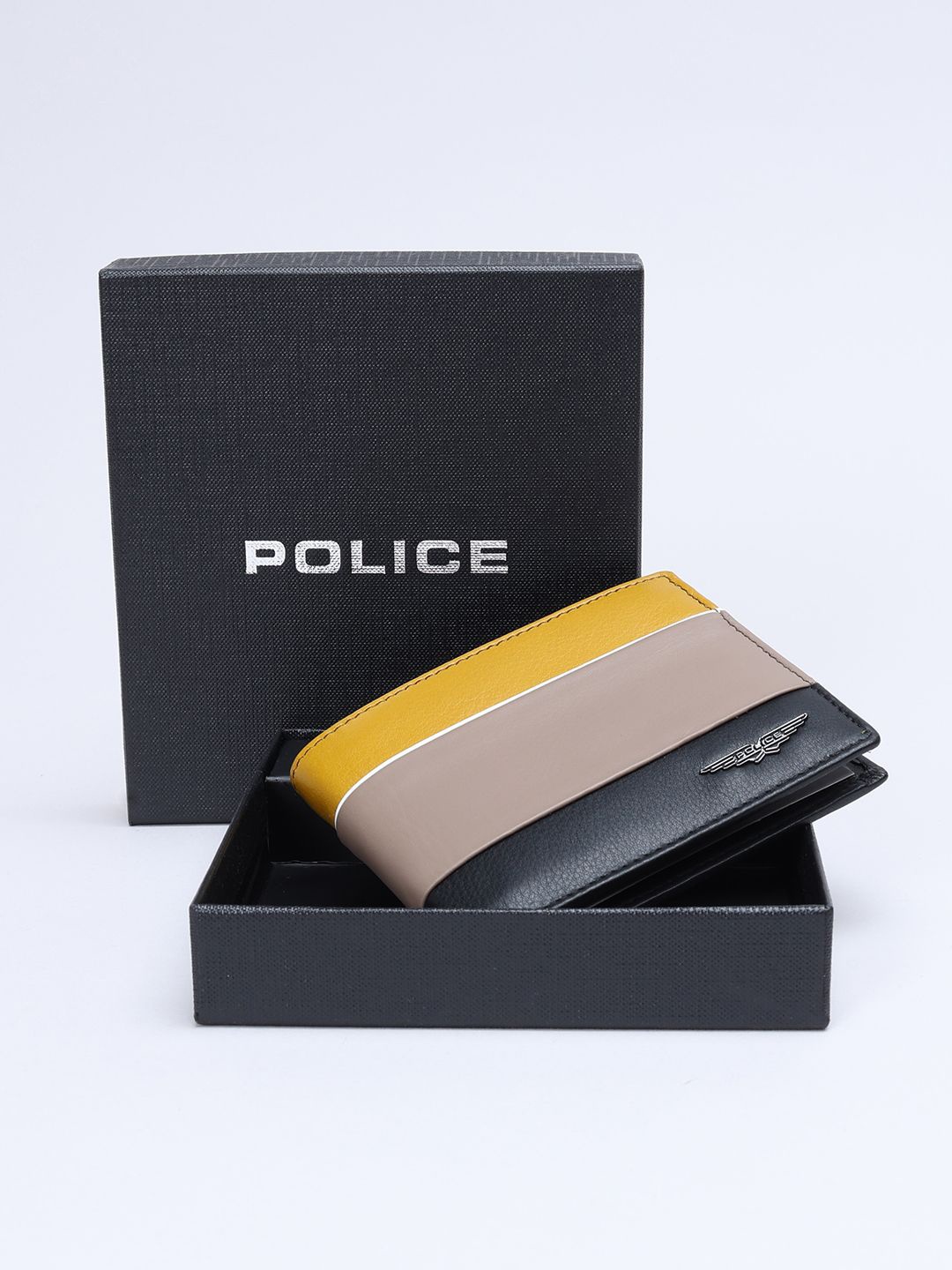 

Police Men Leather Two Fold Wallet, Yellow