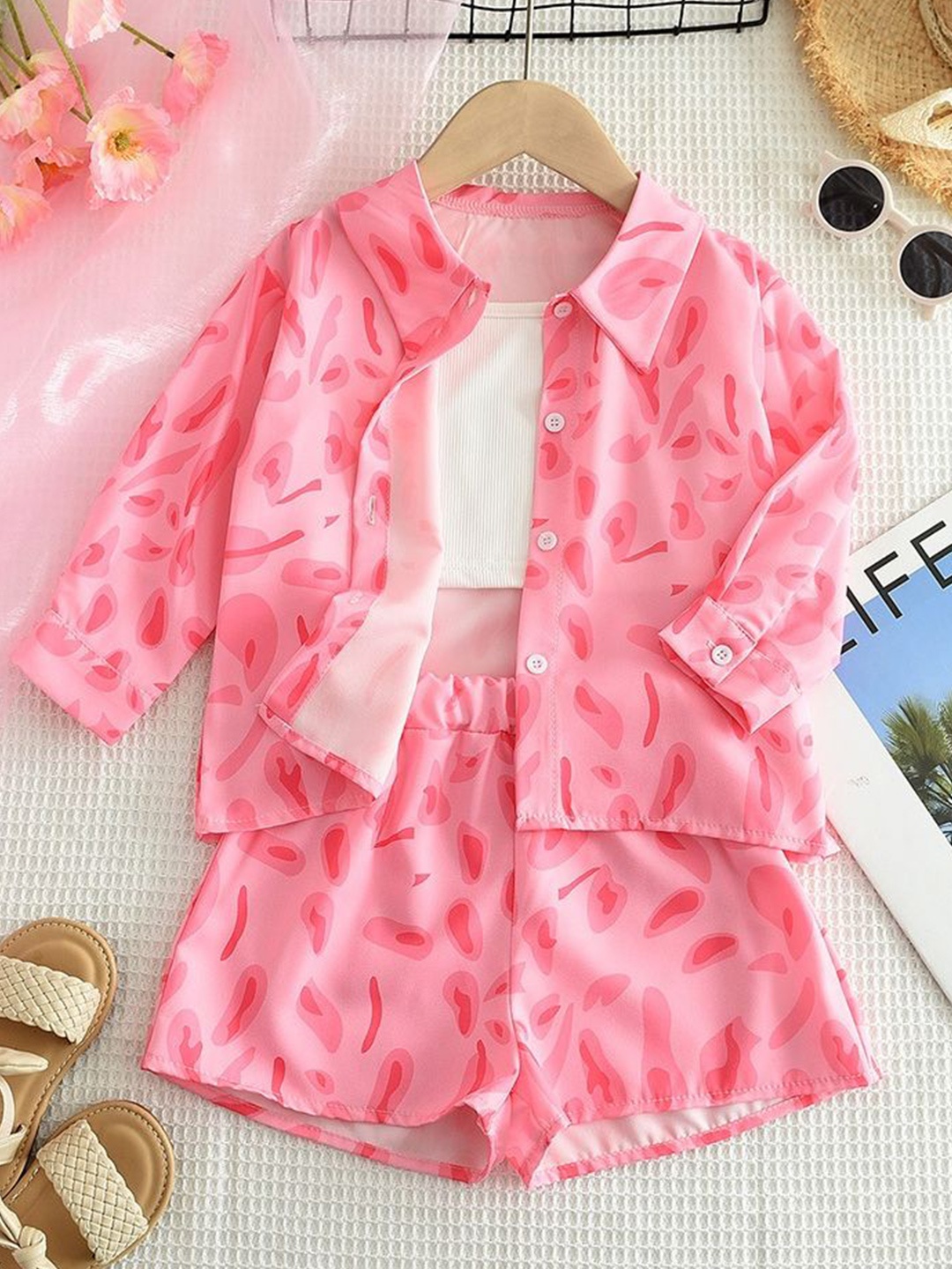 

LULU & SKY Girls Printed Shirt with Shorts, Pink