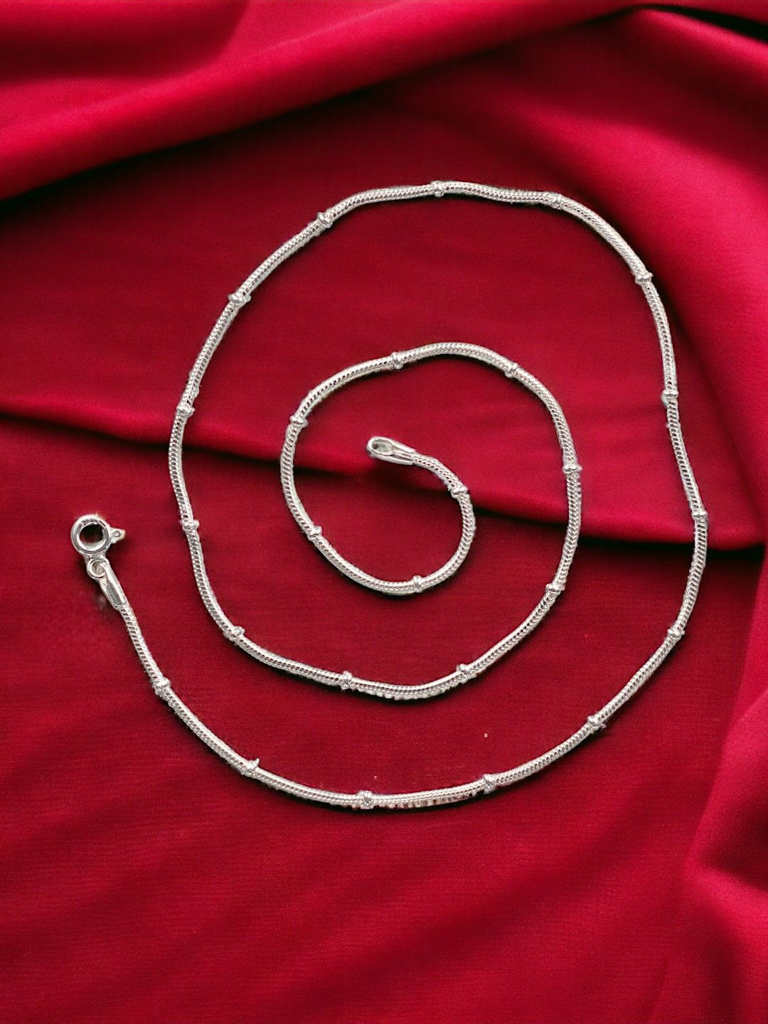 

Taraash Sterling Silver Chain