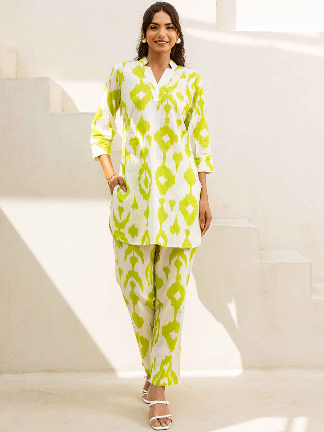 

HUKUM Printed Top With Trousers Co-Ords, Green