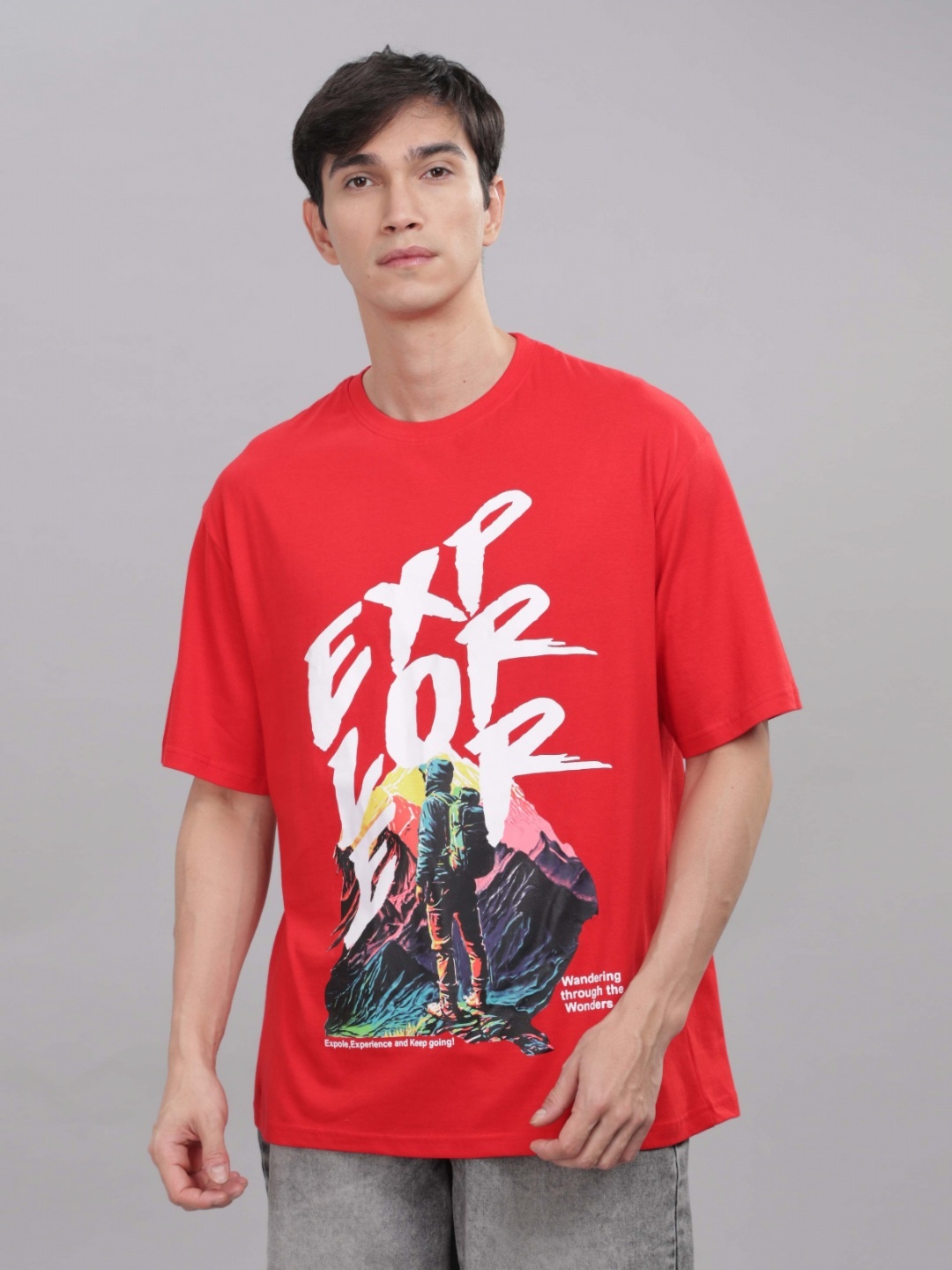 

TOMHIDDLE Men Typography Printed Pockets T-shirt, Red
