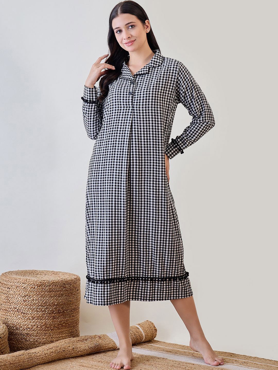 

The Kaftan Company Checked Nightdress, Black
