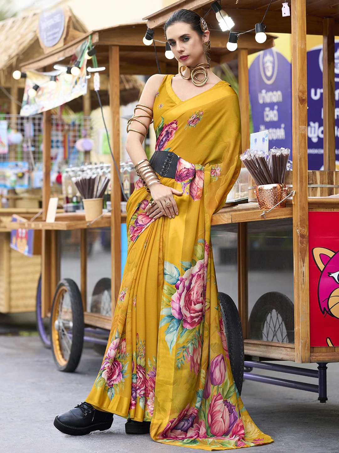 

Mitera Floral Pure Georgette Saree, Yellow