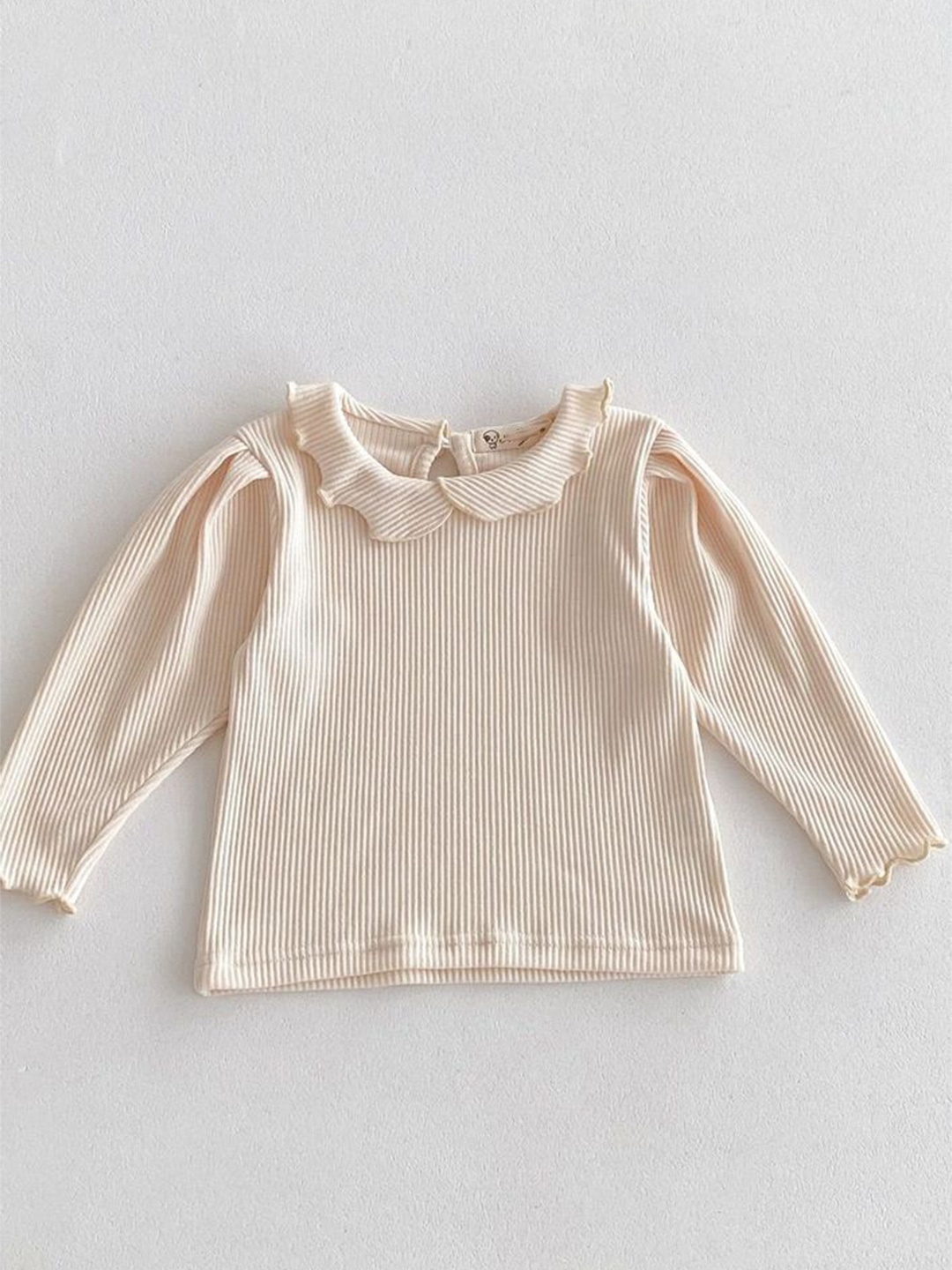 

LULU & SKY Top, Beige