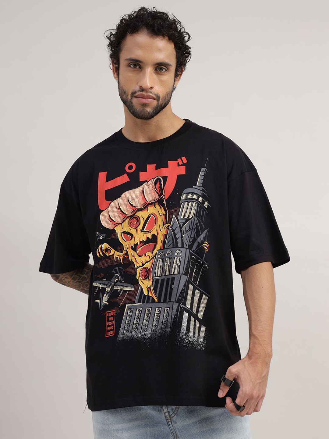 

THREADCURRY Men Black Comic Printed Oversized T-shirt