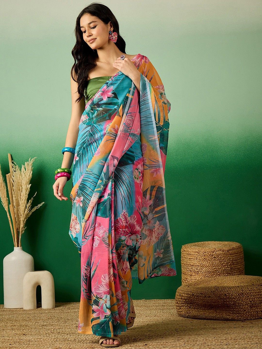 

Anouk Floral Poly Georgette Ready to Wear Saree, Blue