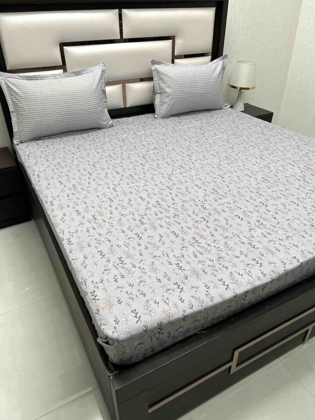 

Pure Decor Cotton King Size Double Bed Bedsheet With 2 Pillow Covers 2.74m X 2.74m, Grey