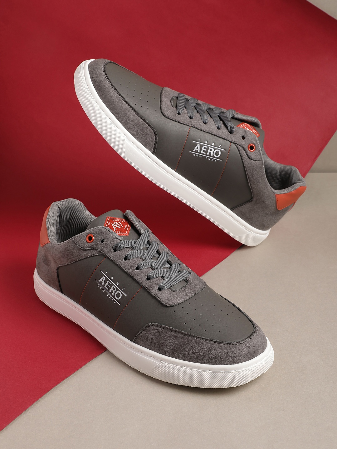 

Aeropostale Men Perforated Detailing Sneakers, Grey