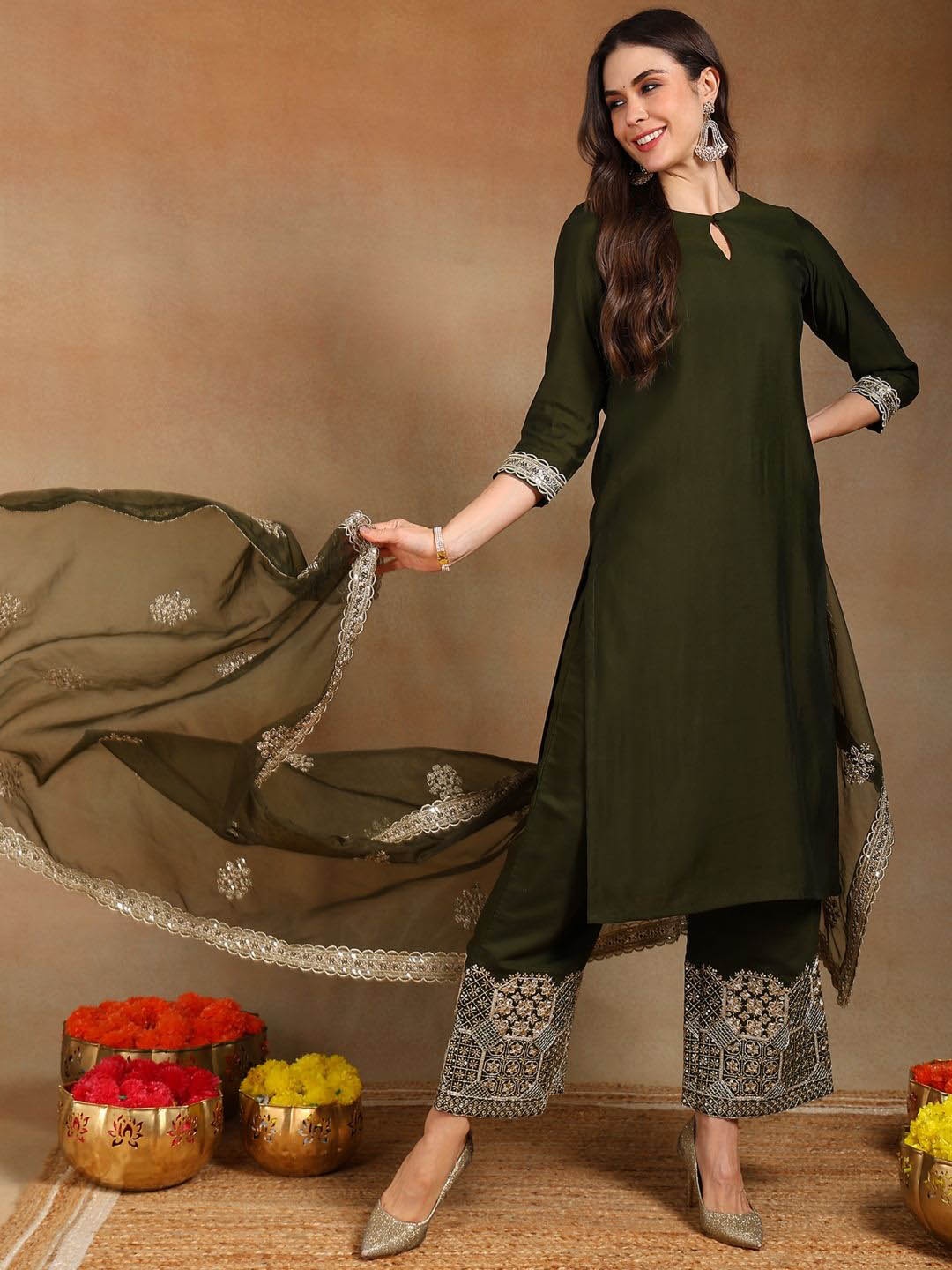 

AHIKA Women Regular Kurta with Palazzos & With Dupatta, Olive