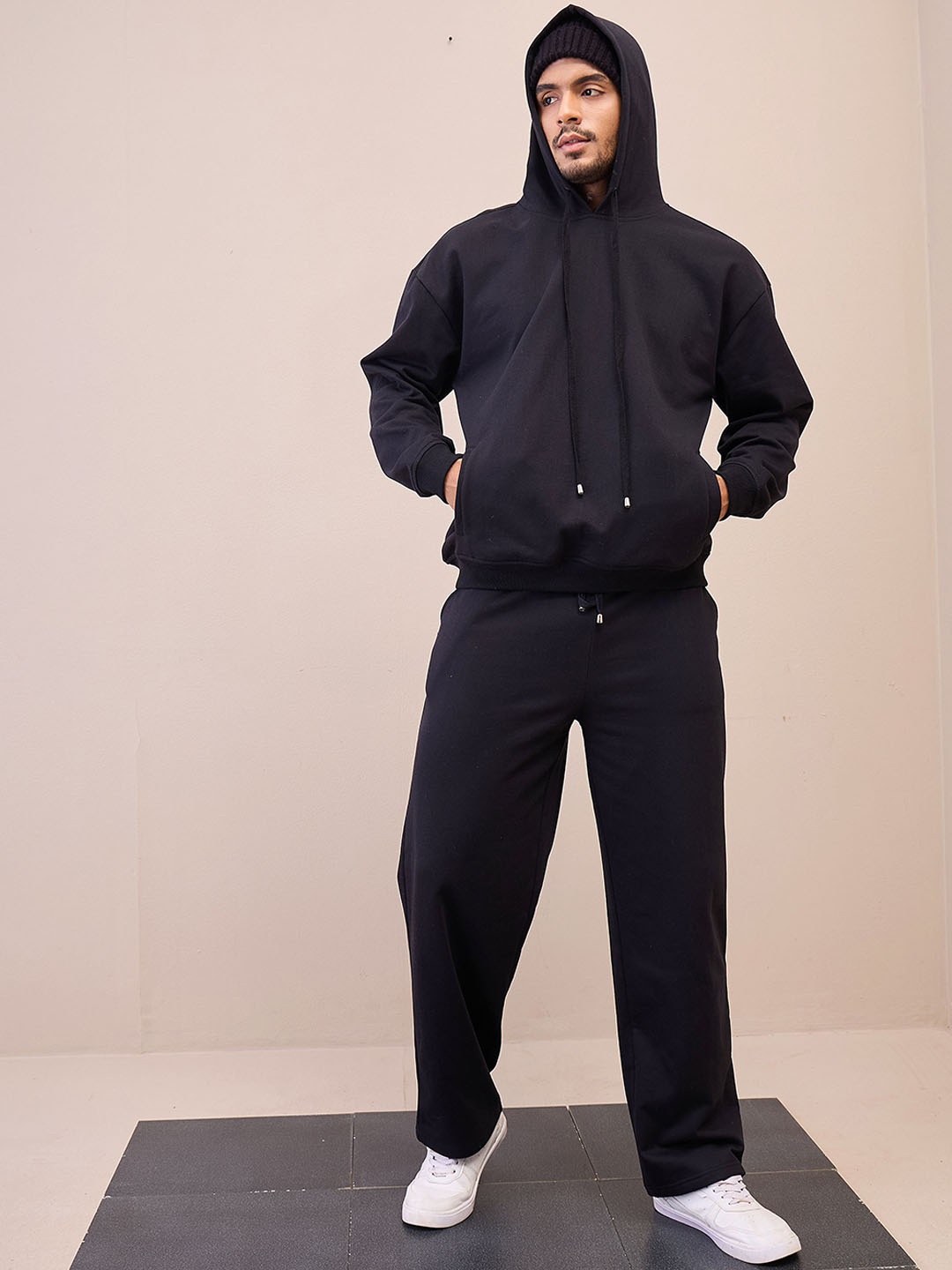 

MASCLN SASSAFRAS Black Hooded Long Sleeves Sweatshirt With Trouser