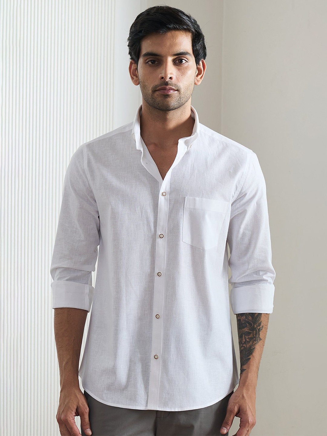 

Beyours Men Classic Opaque Casual Shirt, White