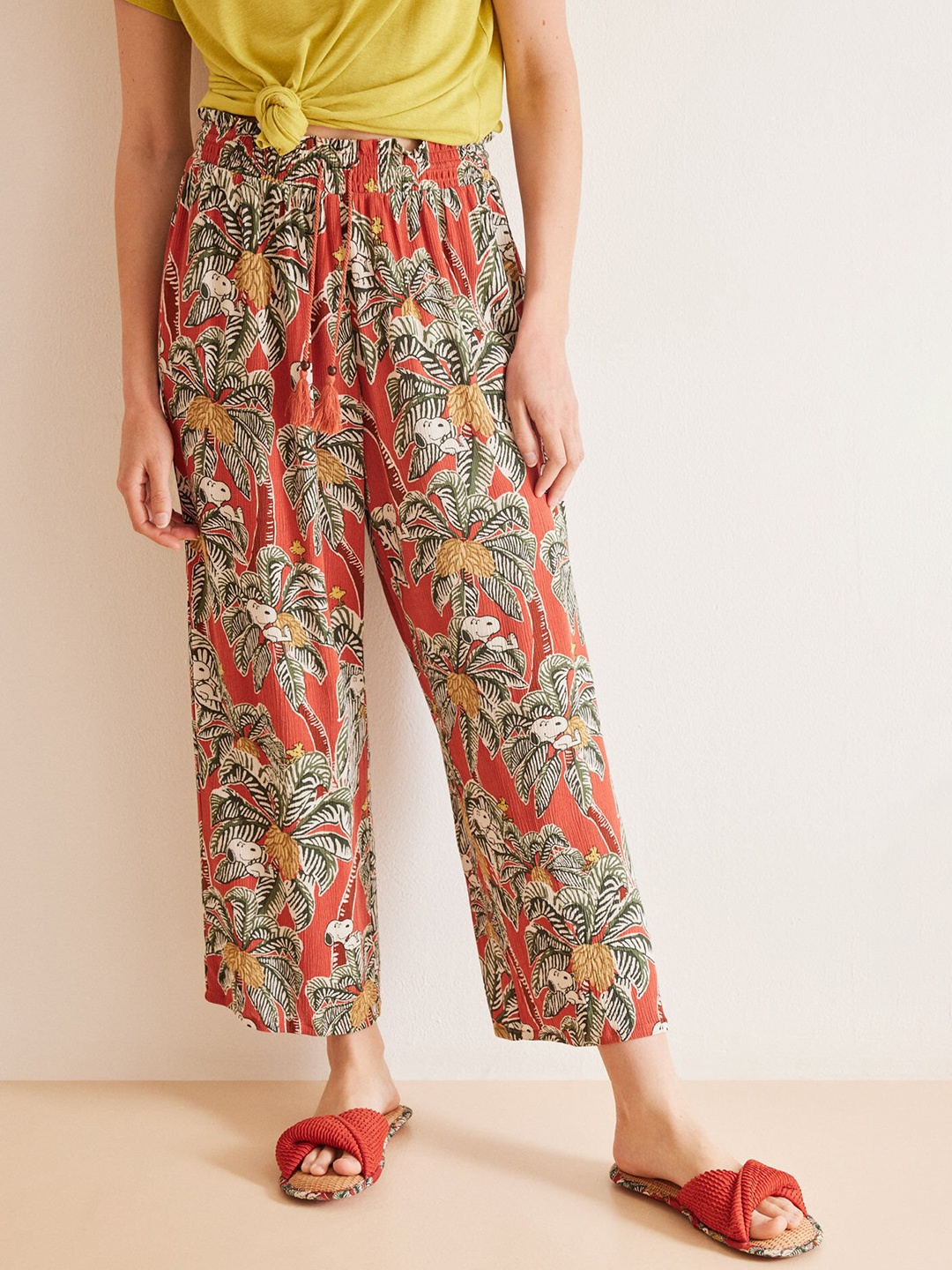 

women'secret Crinkled Tropical Printed Lounge Pants, Red