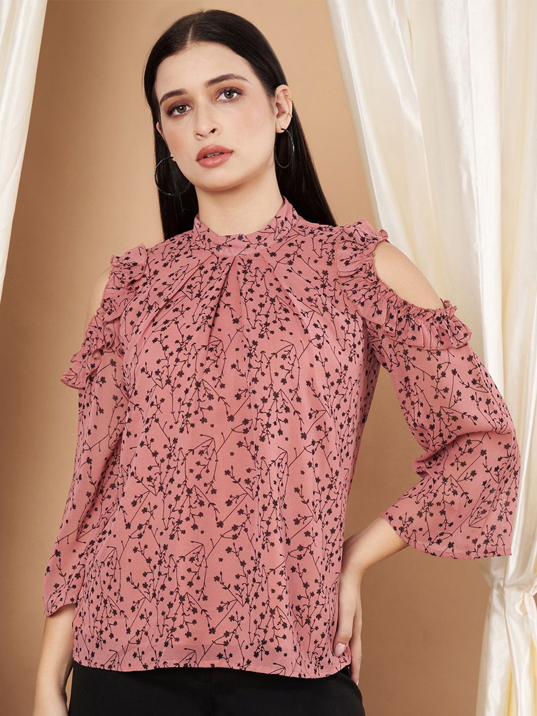 

Slenor Geometric Print Cold-Shoulder Ruffles Georgette Boxy Top, Pink