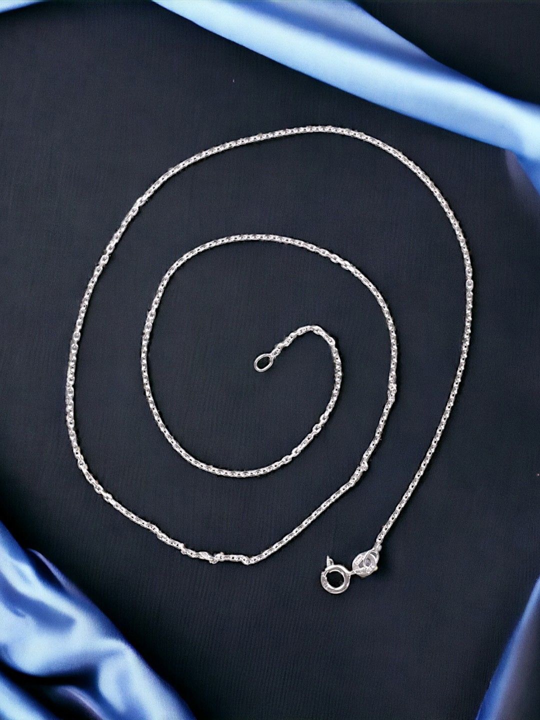 

Taraash Men Sterling Silver Chain
