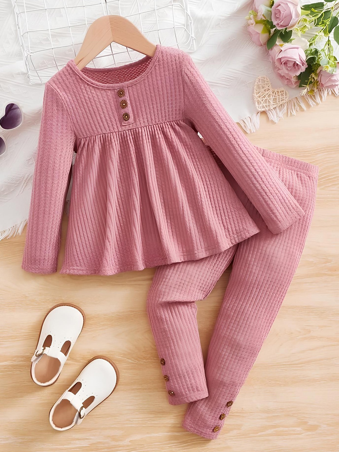 

Ninas Girls T-shirt with Trousers, Pink