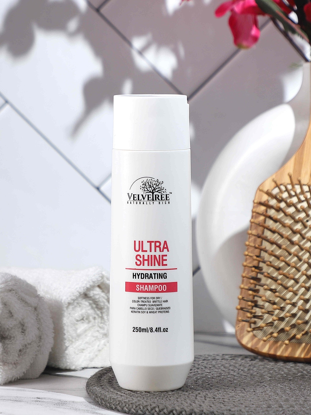 

Velvetree Ultra Shine Hydrating Shampoo After Treatment - 250 ml, White