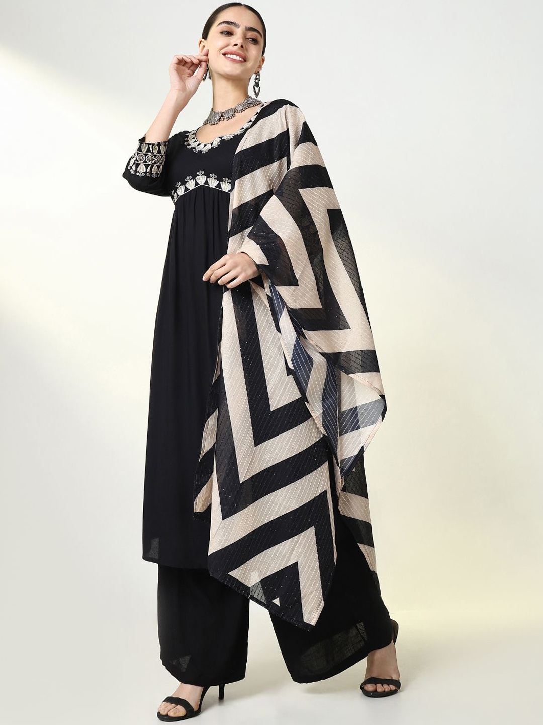 

SHOWOFF Women Embroidered Empire Thread Work Kurta with Trousers & With Dupatta, Black