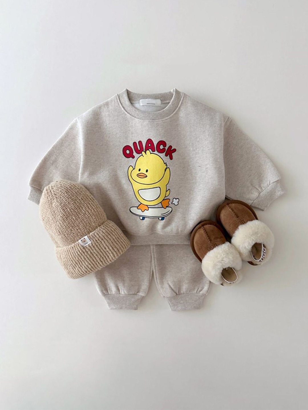 

LULU & SKY Girls Printed T-shirt, Khaki
