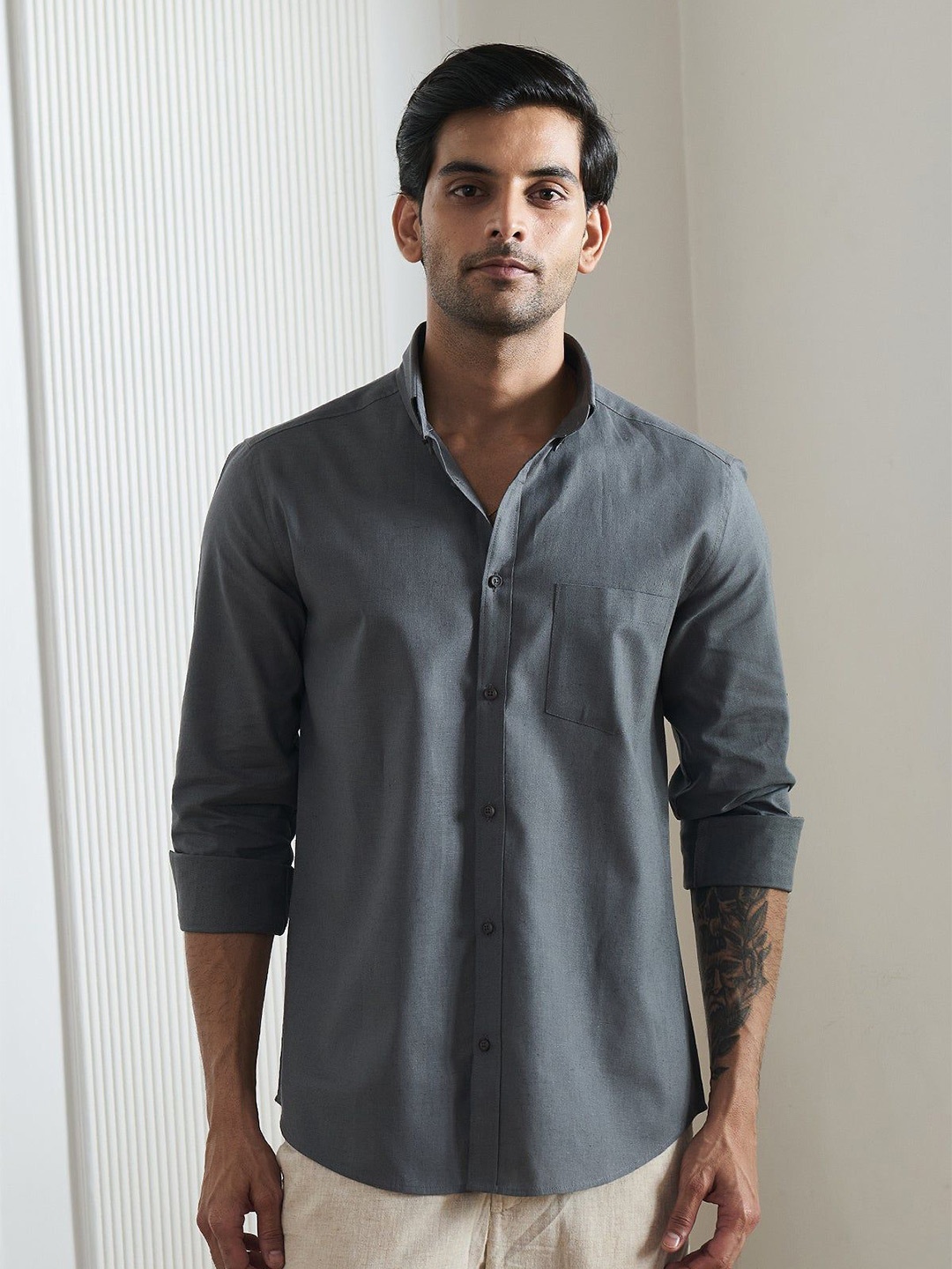 

Beyours Men Classic Opaque Casual Shirt, Grey