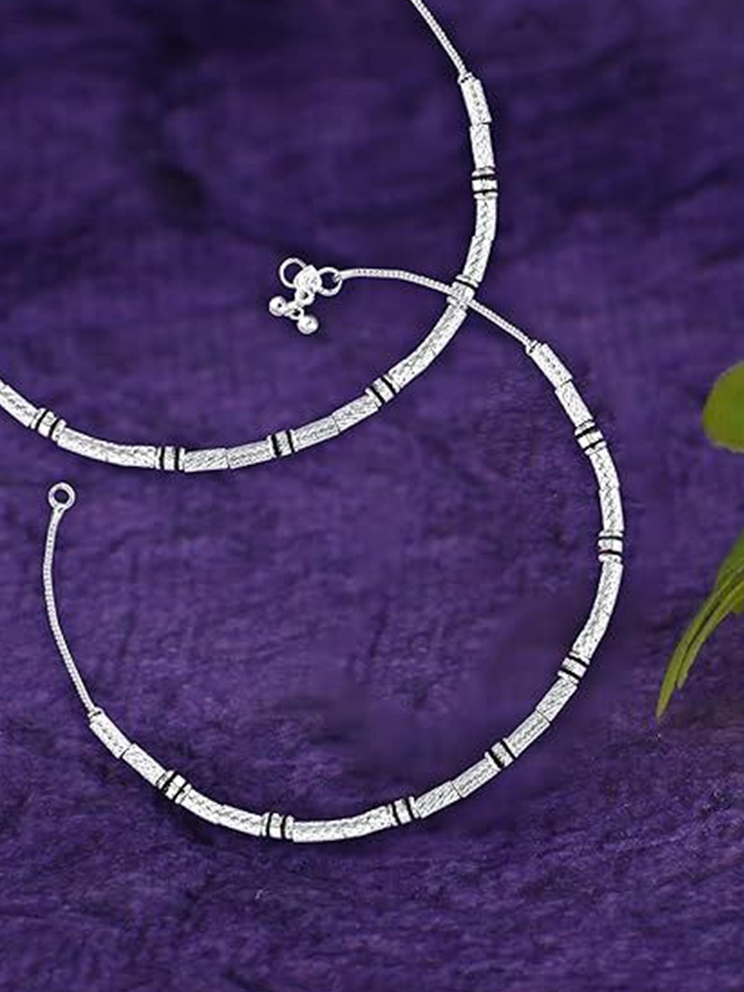 

Lila Silver-Plated Anklet