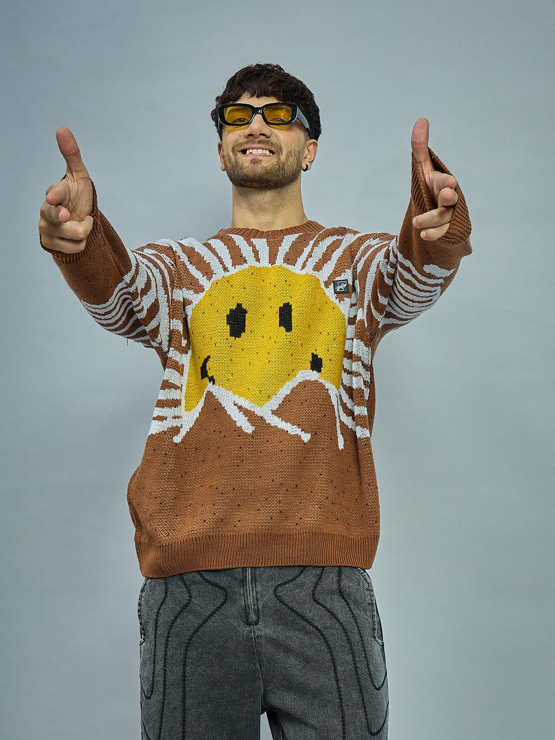 

FUGAZEE Men Printed Pullover, Brown
