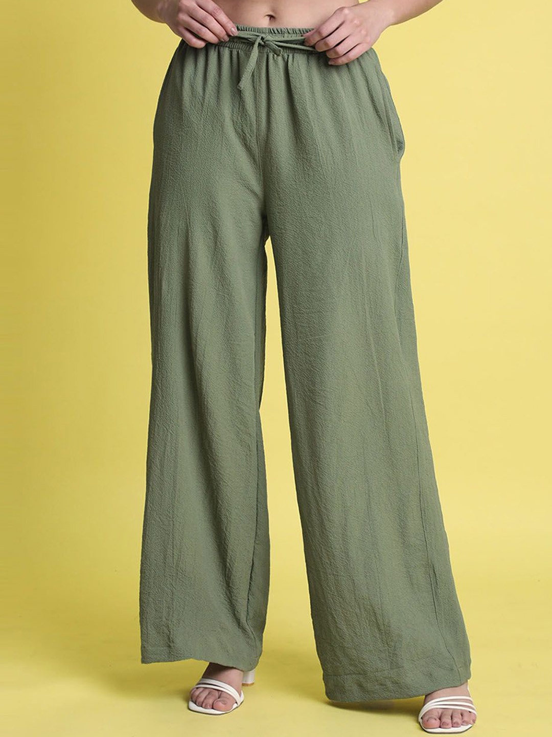 

Bene Kleed Women High-Rise Wide Leg Trousers, Green
